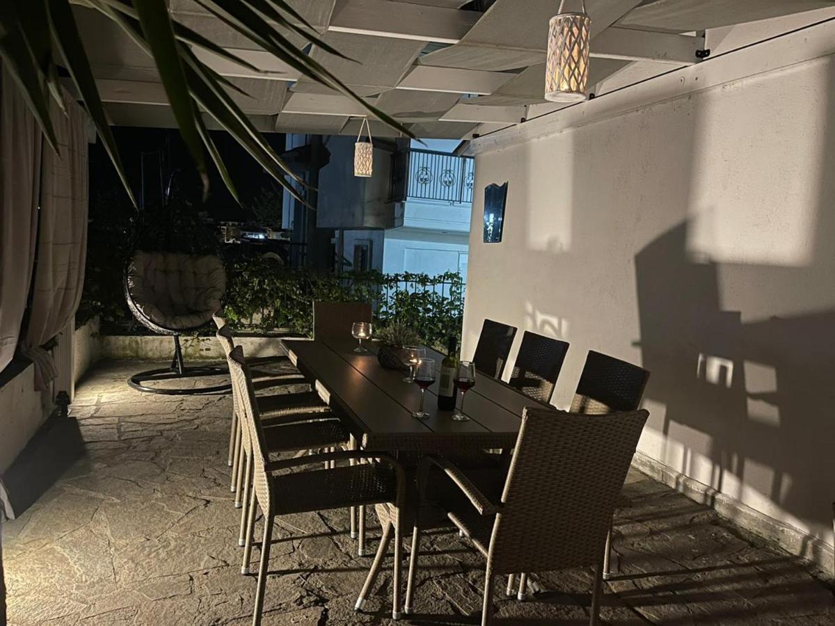 Georgos, Apartment